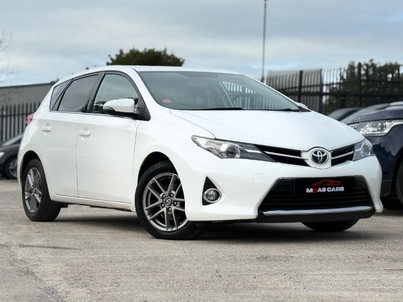 2014 Toyota Auris 1.4 D-4D Icon Plus Hatchback 5dr Diesel Manual Euro 5 s/s 90 ps